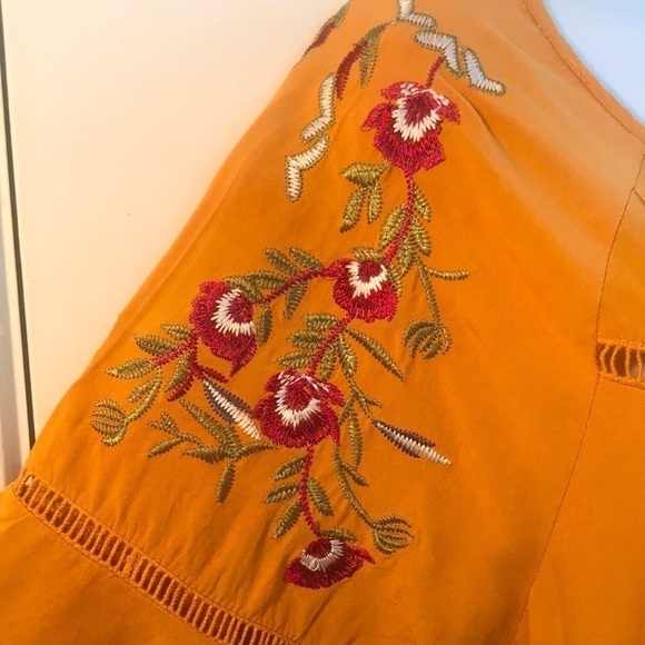 Beautiful Fall Embroidered Top - Picture 6 of 13